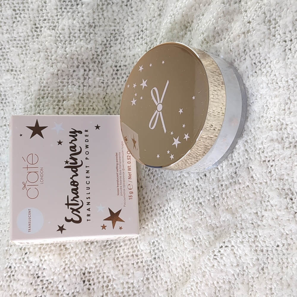 Ciaté Extraordinary Powder in Translucent, 15g/0.52oz - Picture 11 of 11